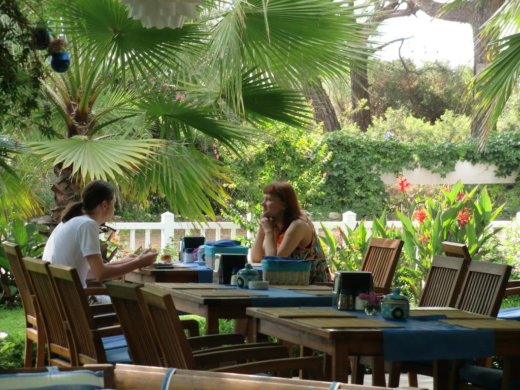Blue & White Hotel Çıralı Extérieur photo
